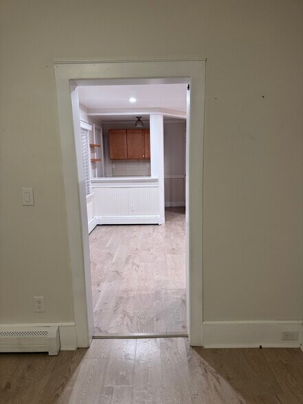 Building Photo - 24 Margaret St