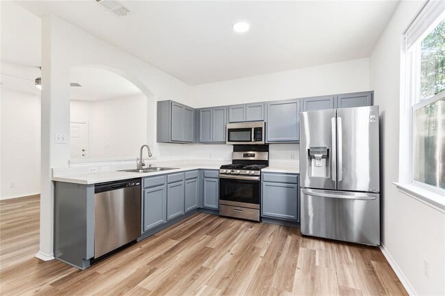 Building Photo - 14416 Lewis Carroll Ln