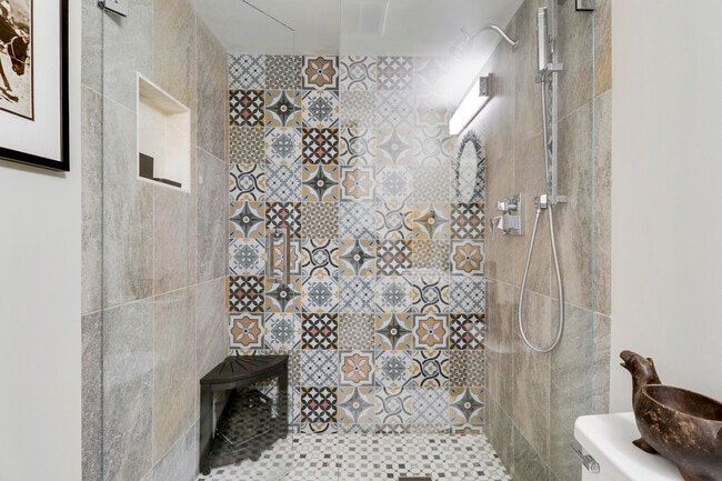 Building Photo - 1 Garden St