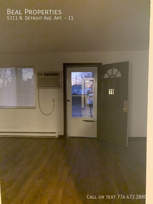 Building Photo - 5311 N Detroit Ave