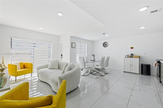 Building Photo - 26122 SW 145th ct