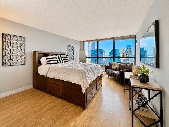 Building Photo - 405 N Wabash Ave