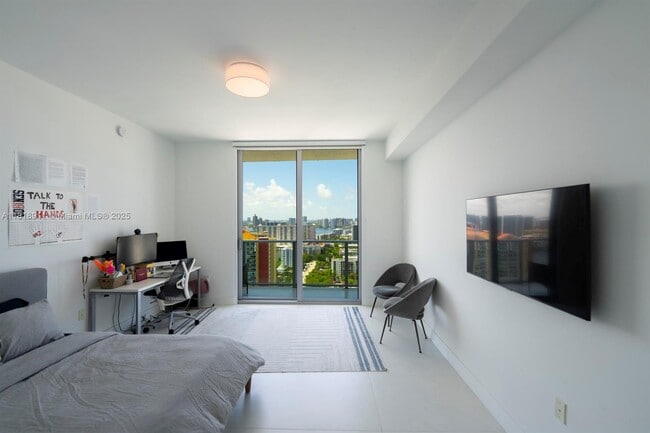 Building Photo - 330 Sunny Isles Blvd