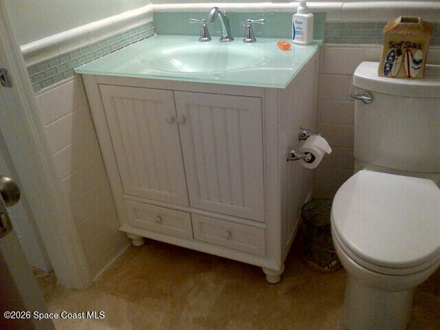 Building Photo - 301 S Miramar Ave