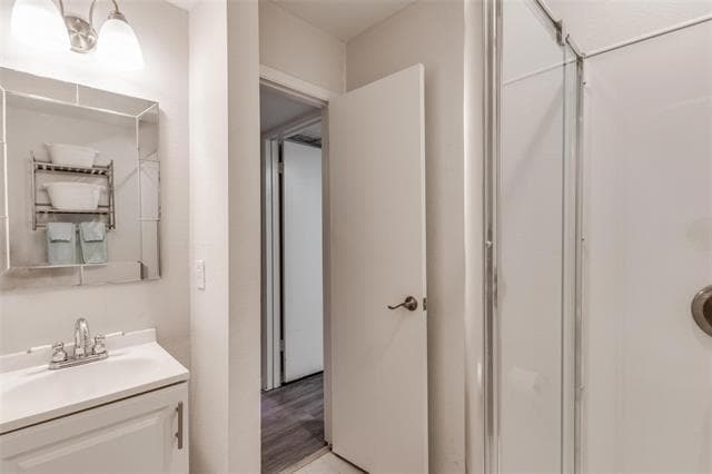 Building Photo - 3112 Pin Oak Ct