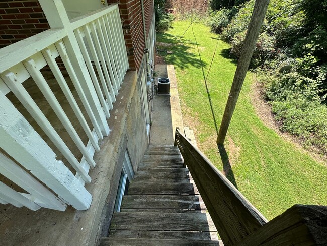 Building Photo - One Story House in Madison Heights