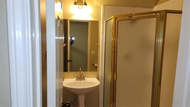 Building Photo - 4340 Cutter Springs Ct