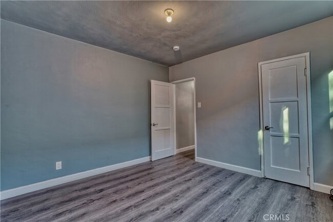 Building Photo - 127 S Townsend Ave