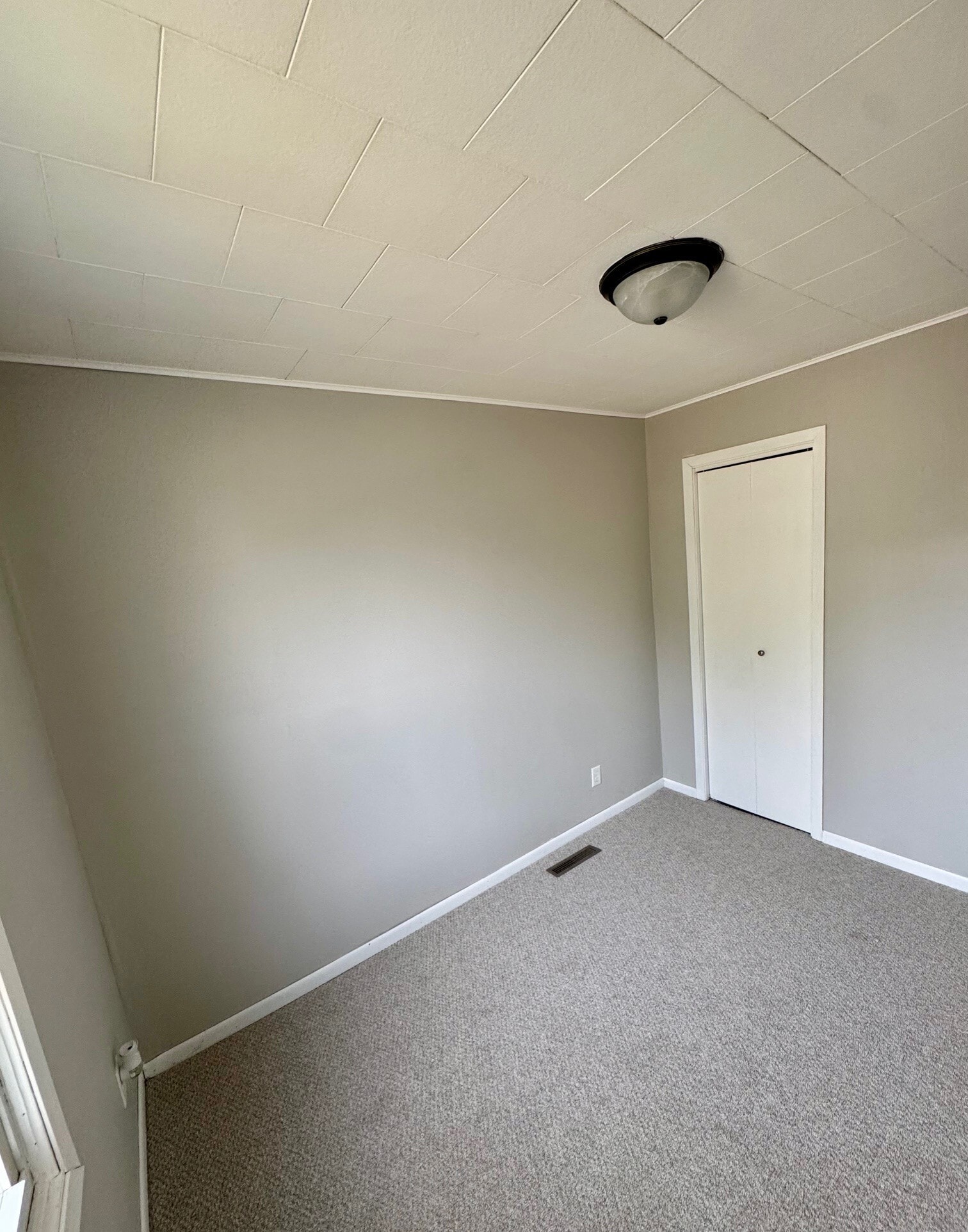 Building Photo - 820 Hagar St