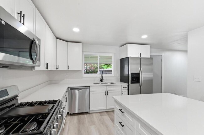 Building Photo - 4838 Wilmington Pike