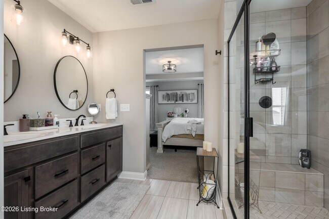 Building Photo - 211 Education Wy