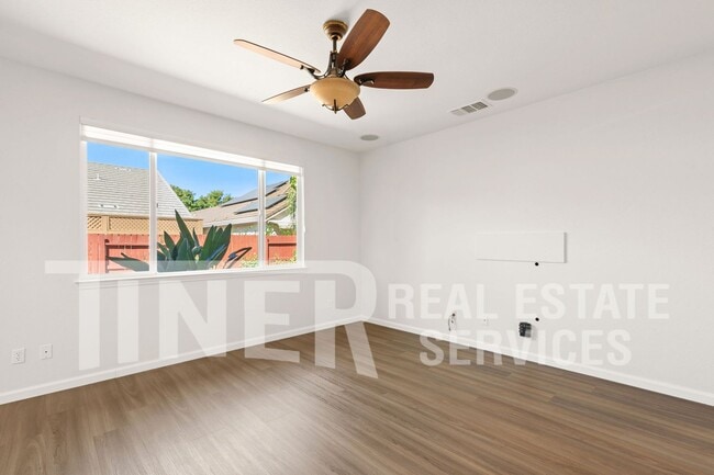 Building Photo - 9656 Oakham Way