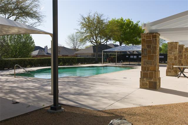 Building Photo - 3820 Gardenia Ln