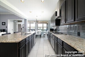 Building Photo - 8106 Night Bluff Dr