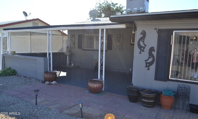 Building Photo - 1710 W 13th Ave