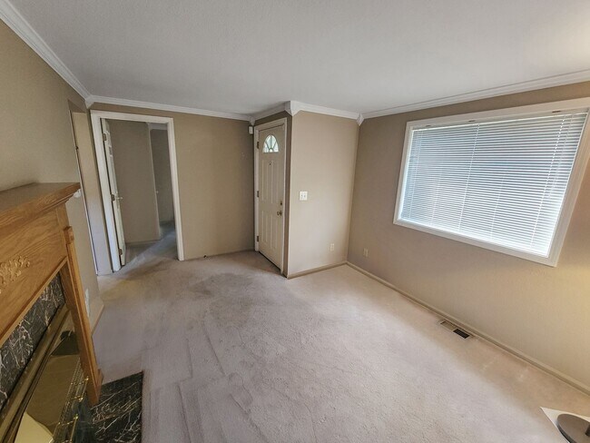 Building Photo - Out of this world home on Juniper Street in Milton