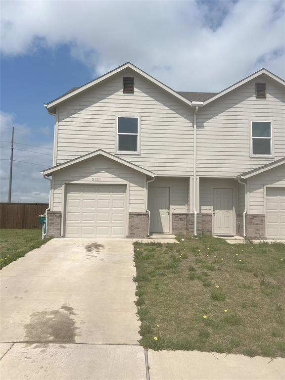 Building Photo - 2737 Ginger Ct