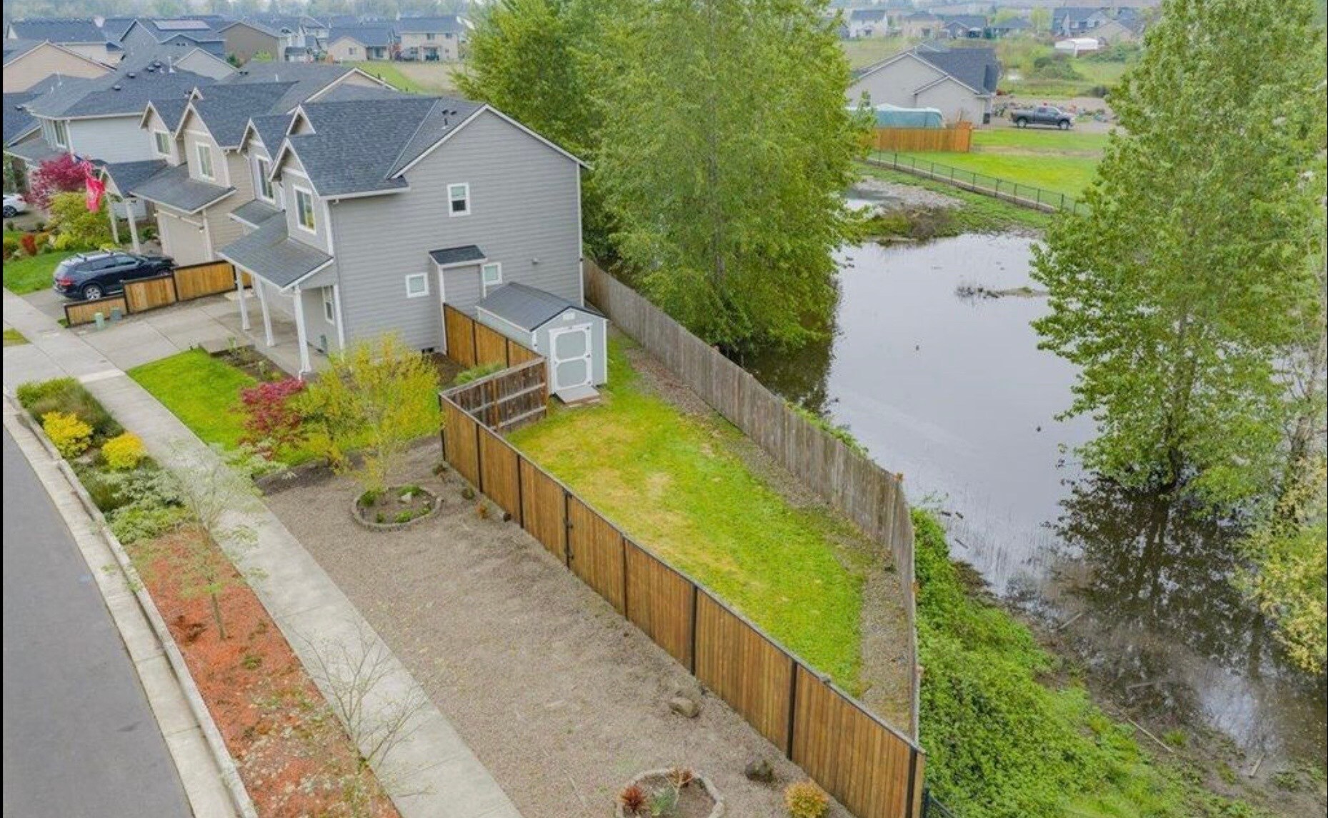 Building Photo - 4164 Sagecrest Dr NE