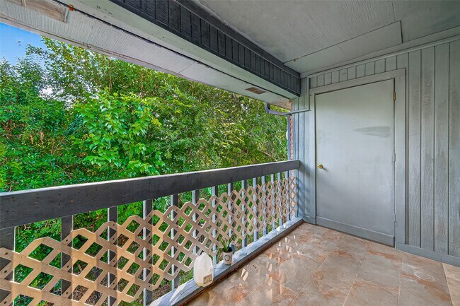 Building Photo - 8360 Jorine Dr