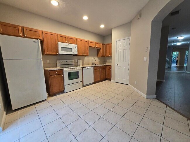 Building Photo - 2349 Center Stone Ln