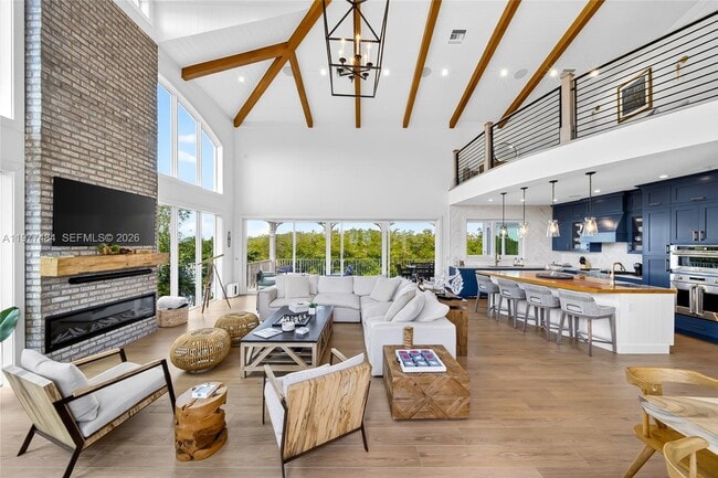 Building Photo - 146 Mockingbird Rd