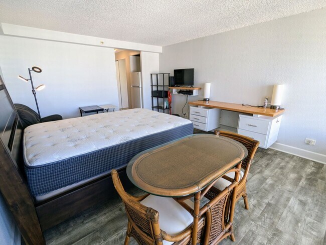 Building Photo - Partially Furnished  Studio with 1-Bath at...