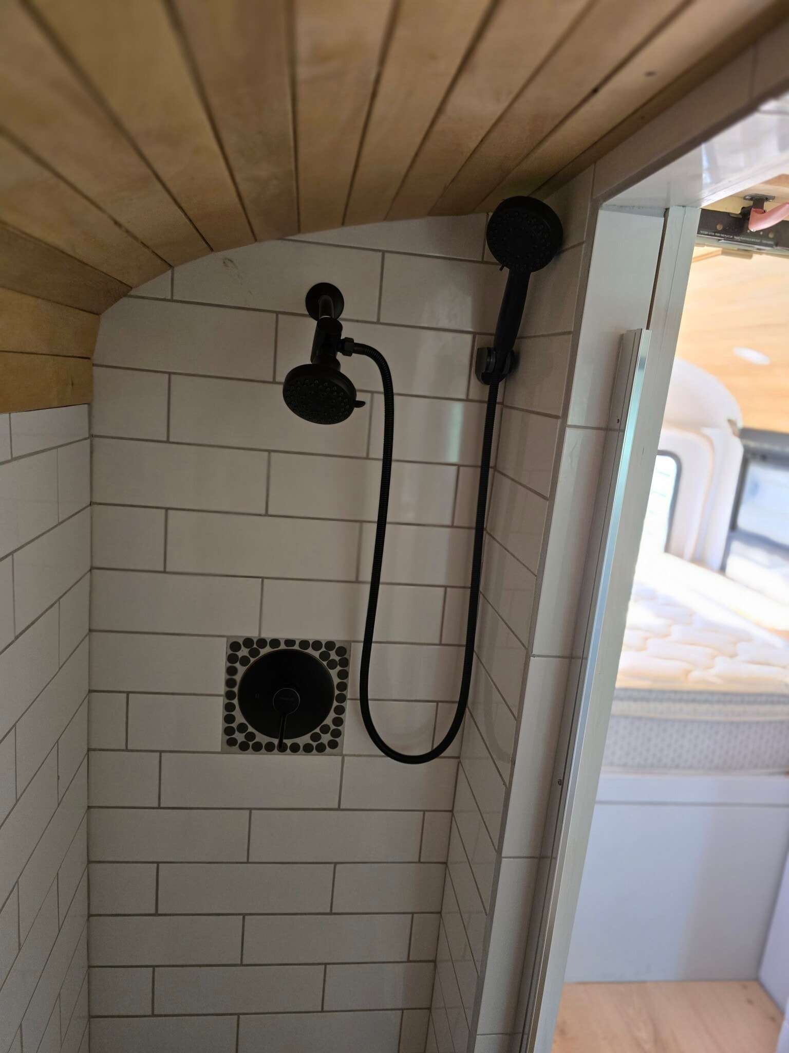 Shower - 2450 44th St S