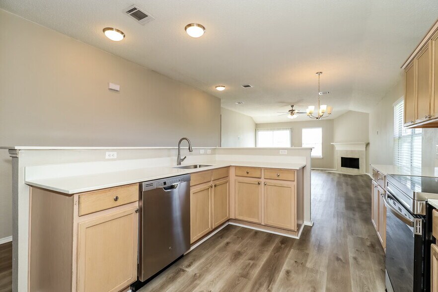 Building Photo - 1406 Kilkenny Dr