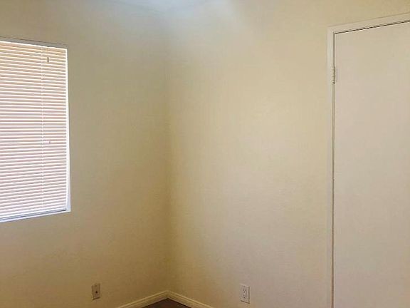 Building Photo - 13210 Lonetree Dr