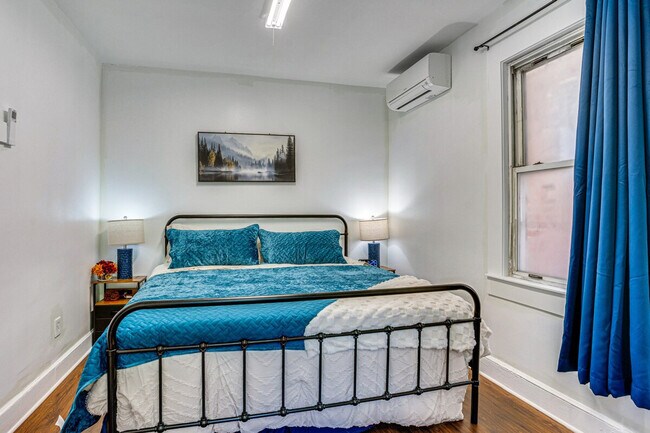 Building Photo - 15 Green Ct