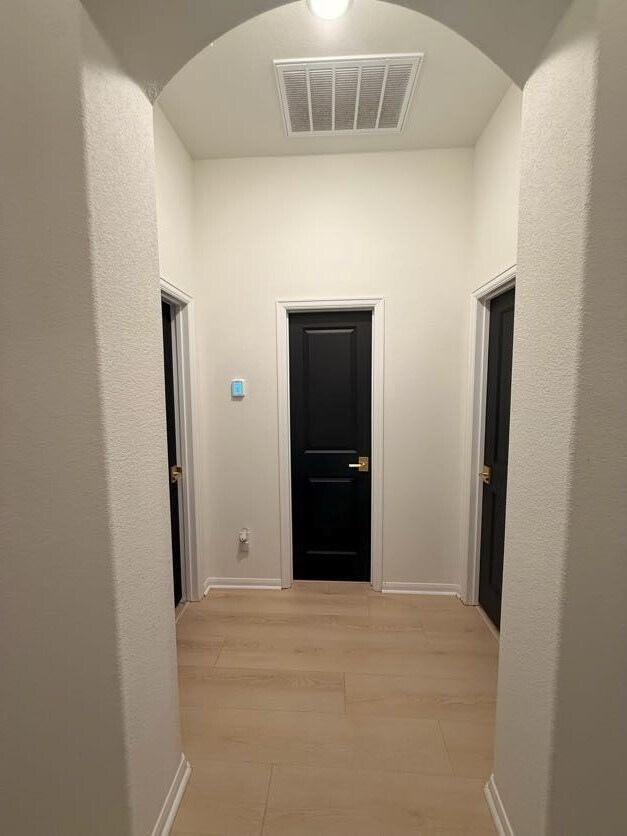 Building Photo - 23609 Zinfandel Dr