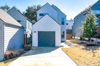 Building Photo - 3211 Aldwyche Dr