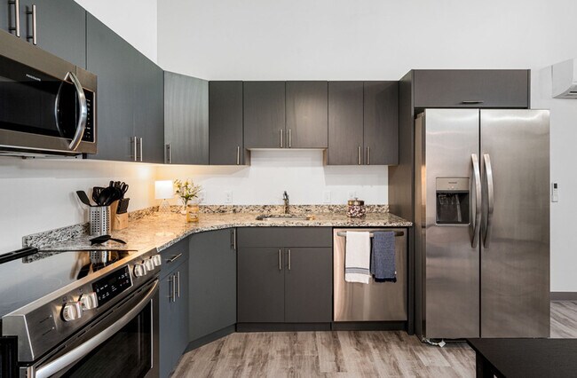 Building Photo - The Silk Factory Lofts