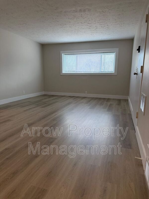 Building Photo - 5702 S St