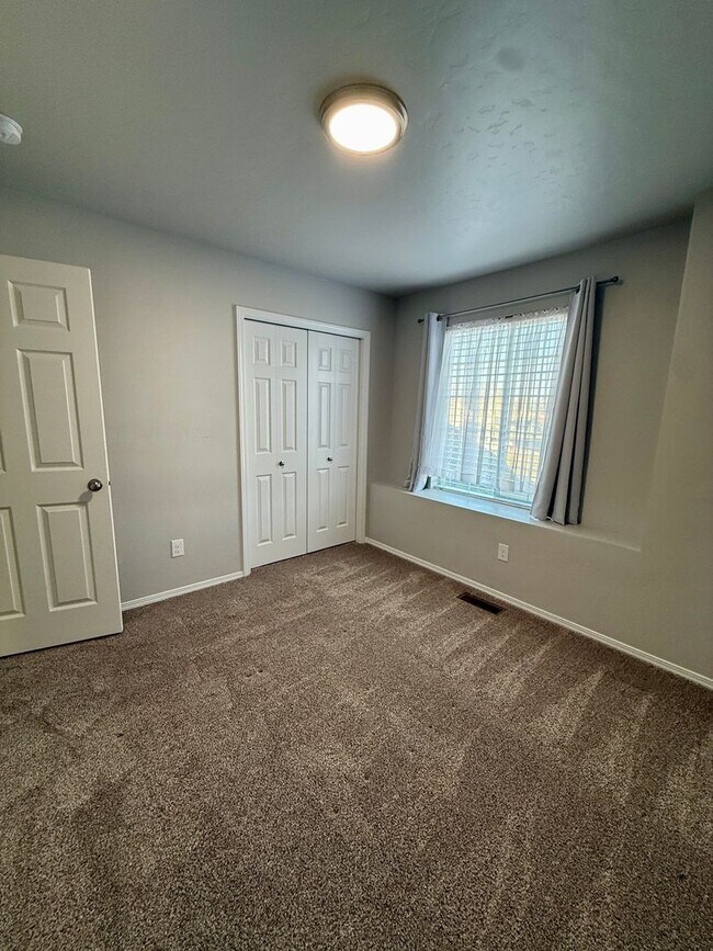 Building Photo - 3-bedroom home in Caldwell, ID