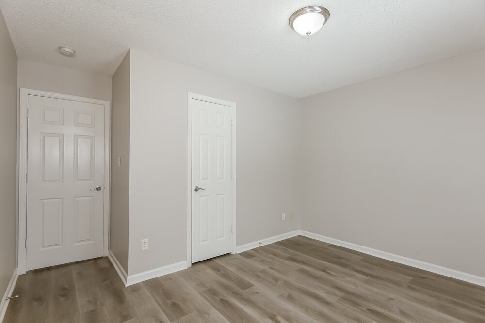 Building Photo - 1610 Royal Tree Ct