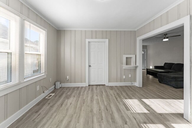 Building Photo - 254 Pocahontas Pl