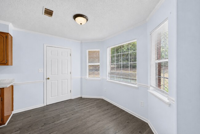 Building Photo - 4810 Golden Leaf Ln