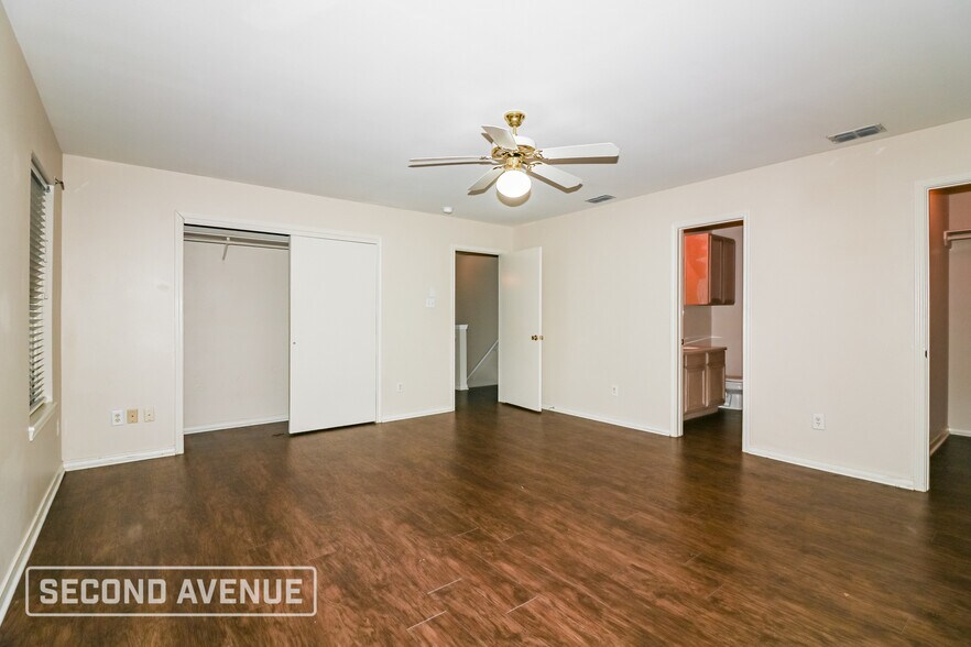 Building Photo - 7613 Timber Crest Dr