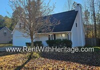 Building Photo - GORGEOUS LAKE VIEW HOME IN POPULAR LAKERIDGE SUBDIVSION! GREAT LOCATION - CLOSE TO EVERYTHING