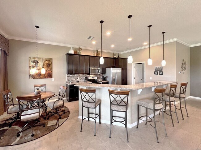 Building Photo - 5225 Pebble Beach Blvd
