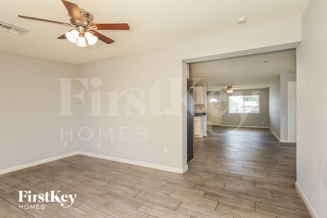 Building Photo - 3634 W Alice Ave