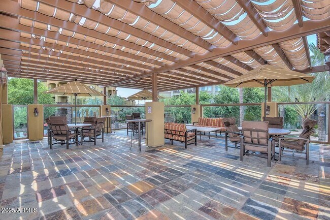 Building Photo - 5350 E Deer Valley Dr