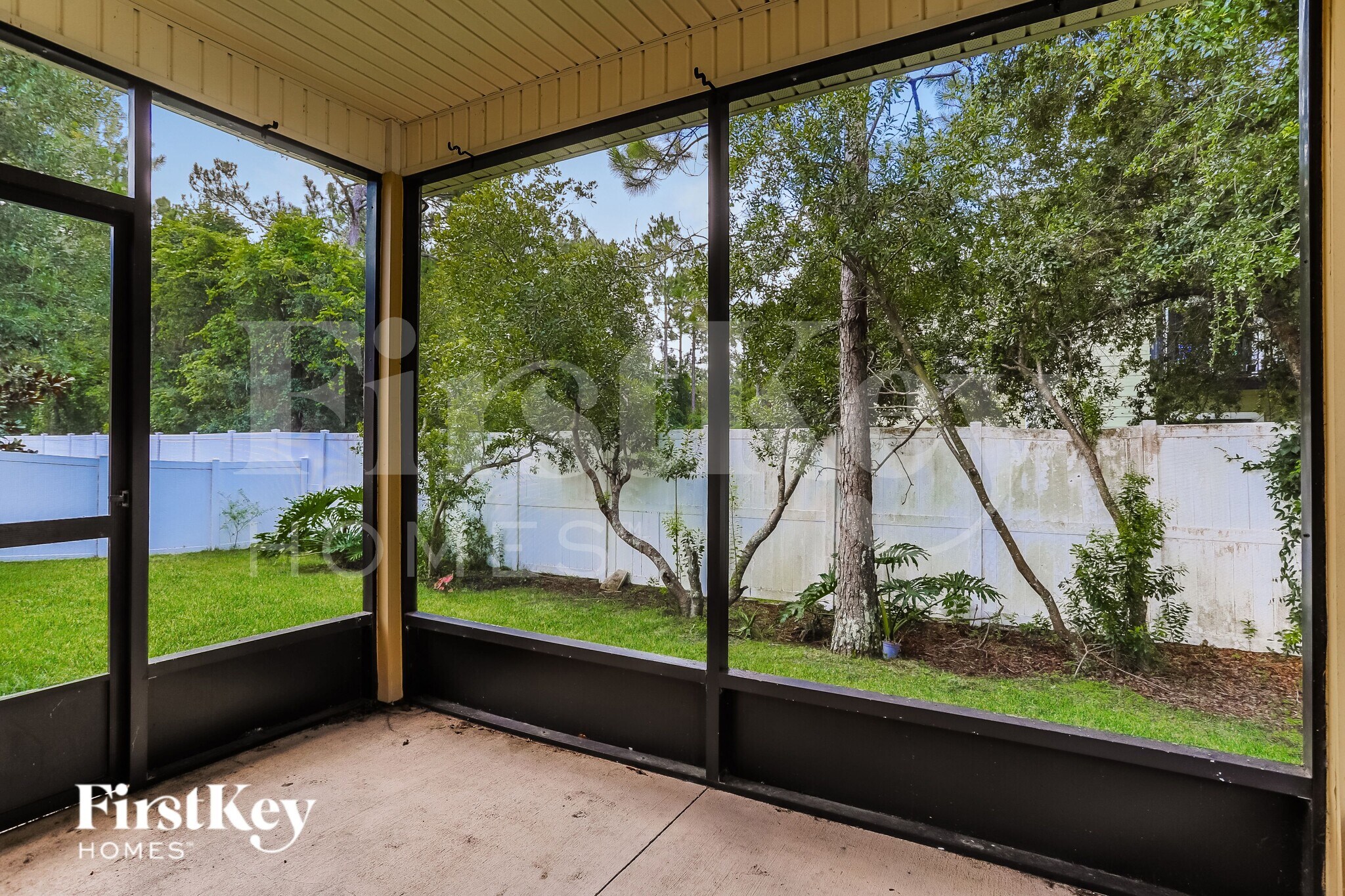 Building Photo - 344 Sunshine Dr