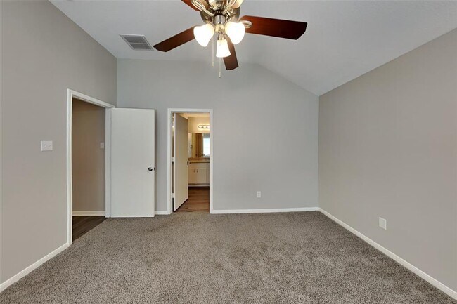 Building Photo - 5546 Calm Ct