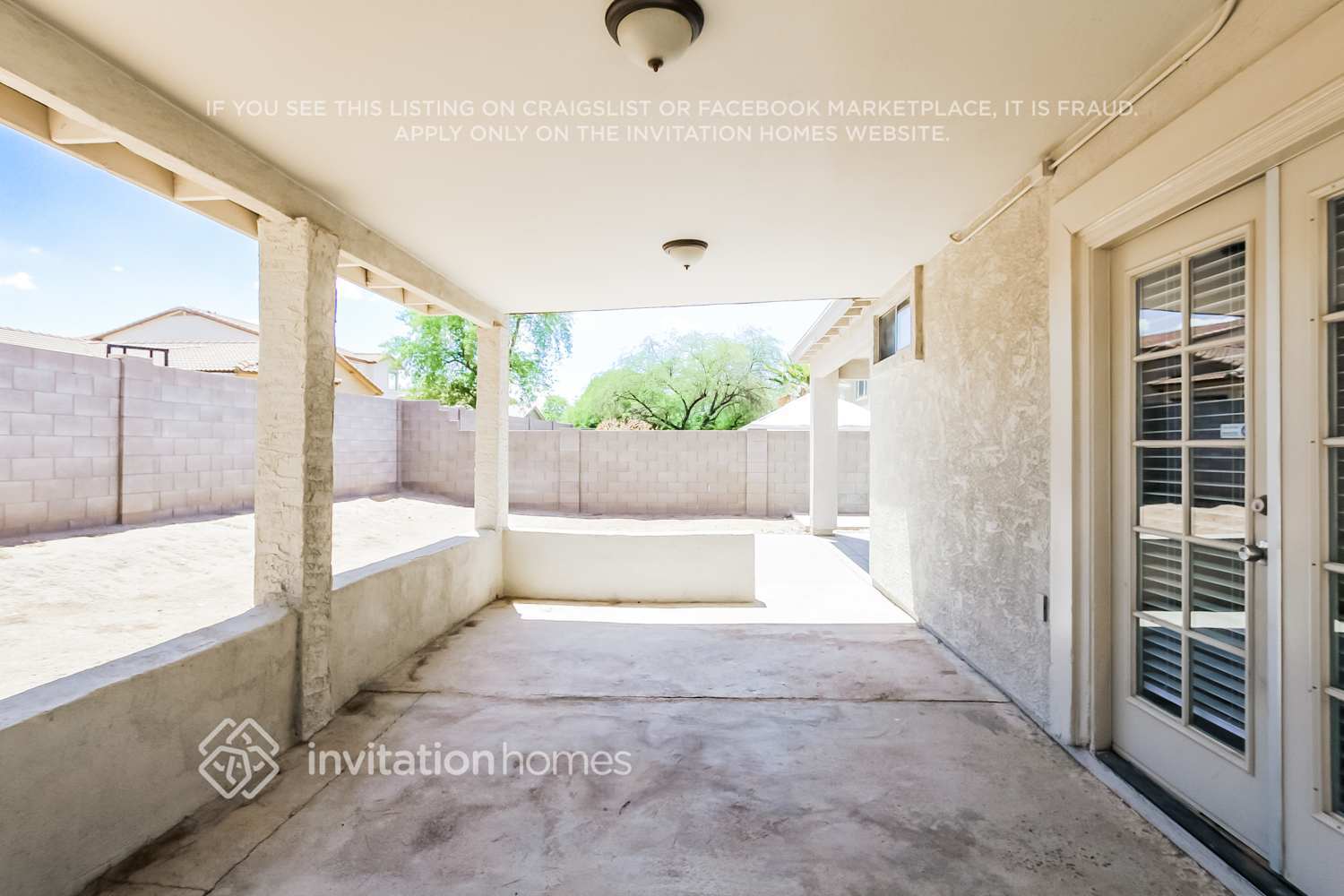 Building Photo - 1605 W St Catherine Ave