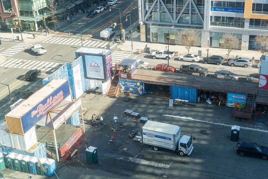 Building Photo - 1211 Van St SE