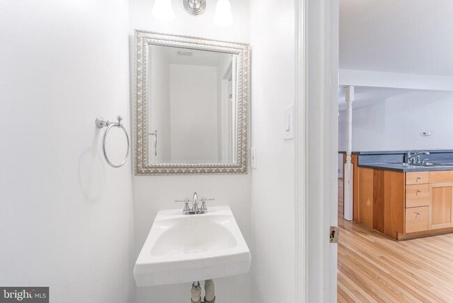 Building Photo - 2331 Harleyford Ct