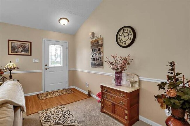 Building Photo - 7803 Edgemanor Ct