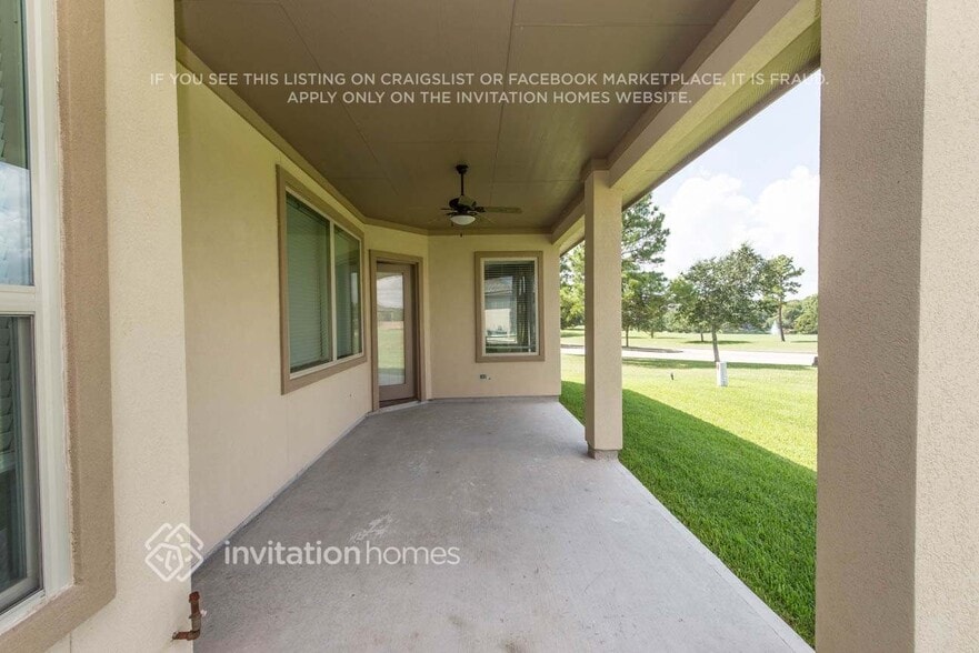 Building Photo - 28 Wyndemere Dr